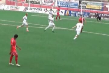 Com golaço, Valério vence Boston fora de casa e se aproxima de classificação às quartas