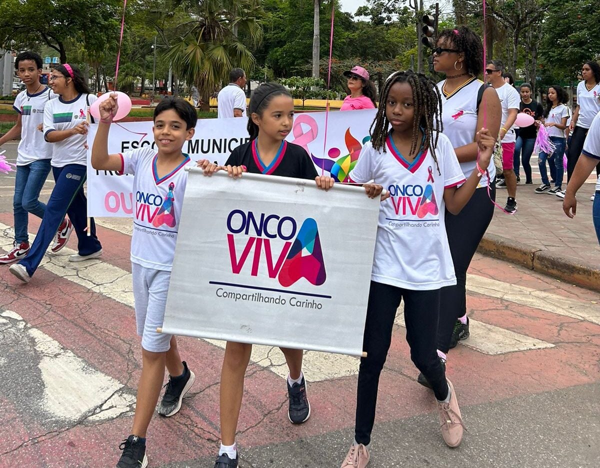Outubro Rosa em Itabira: caminhada da OncoViva reforça a luta contra o câncer de mama