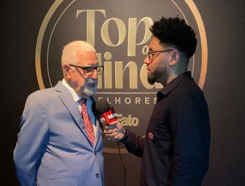 ‘‘A DeFato é co-irmã da Rádio Pontal’’, diz Marcos Gabiroba ao ser homenageado no Top of Mind