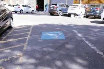 Vereadores aprovam vagas prioritárias para gestantes em estacionamentos de BH