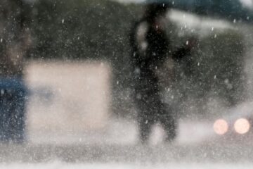 “Chove chuva”: confira a previsão do tempo para esta sexta-feira