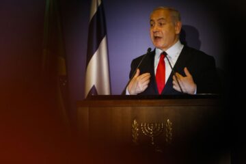 Israel diz que cortará fornecimento de energia e combustível para Faixa de Gaza