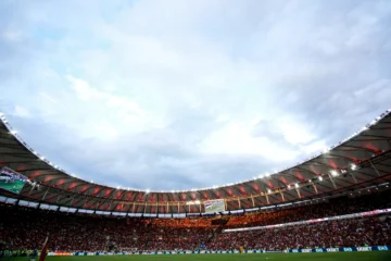 Ingressos com preços elevados favorecem a elitização do futebol