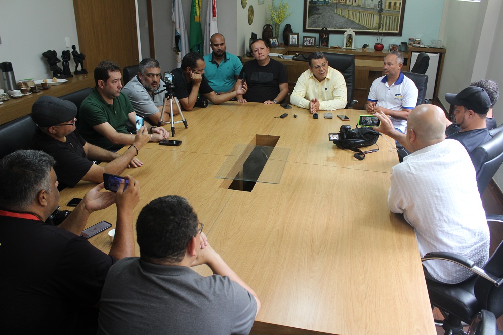 Sidney do Salão, Luciano Sobrinho, Heraldo Noronha, Robertinho da Autoescola, coletiva sobre votação do Plano de Cargos e Salários