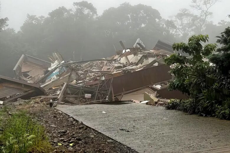 Prédio desaba em Gramado por conta do grande volume de chuvas