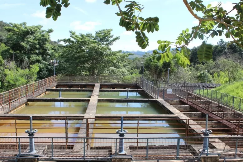 Temporal causa instabilidade, interrompe funcionamento de ETAs e afeta abastecimento de água em Itabira