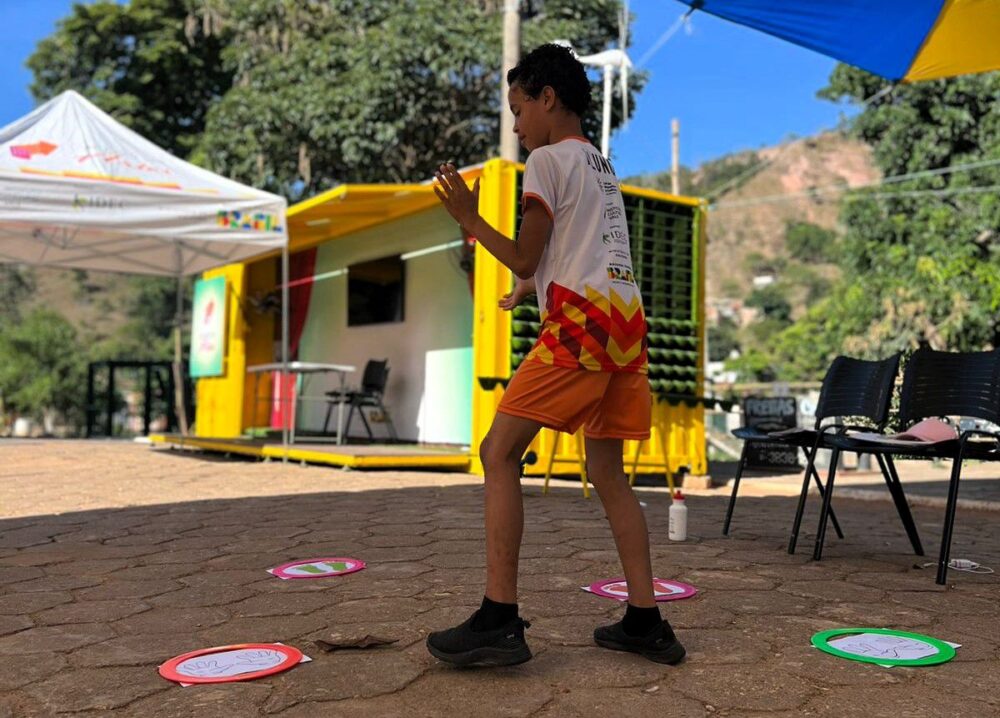 Projeto leva arte e cultura para crianças e adolescentes de Santa Maria de Itabira