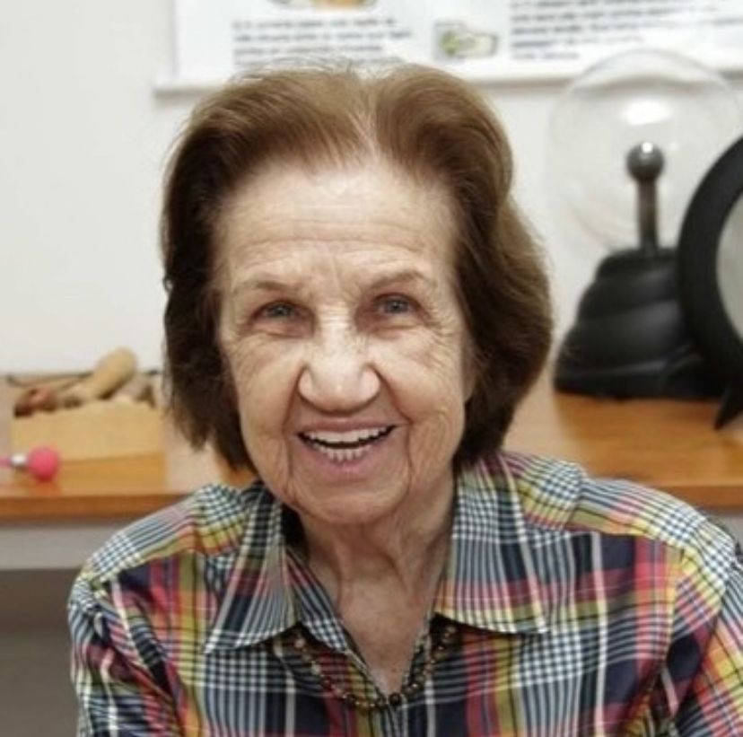 Morre aos 100 anos, a santamariense e pioneira da docência de física em Minas Gerais, Beatriz Alvarenga
