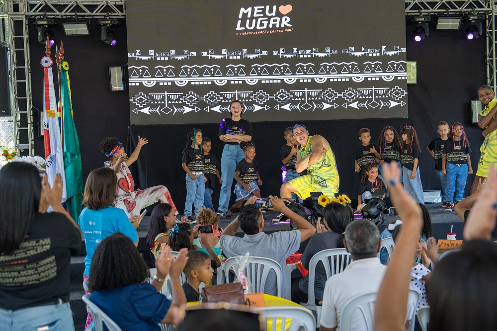 Projeto Meu Lugar fecha o ano com entregas em Itabirito e Barão de Cocais