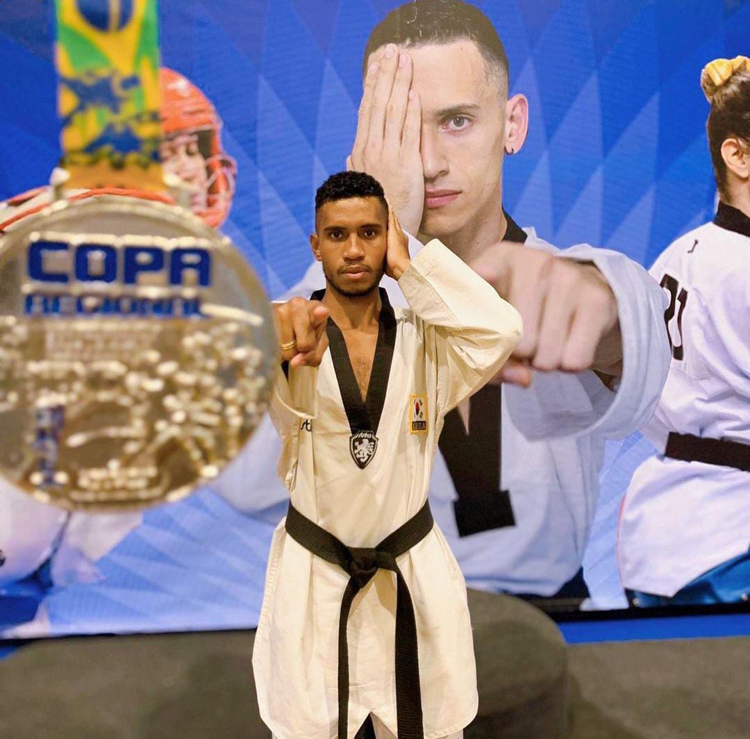 Bora torcer? Samuel Dreyfus, atleta itabirano de Taekwondo, disputa Surdolimpíada em Londrina