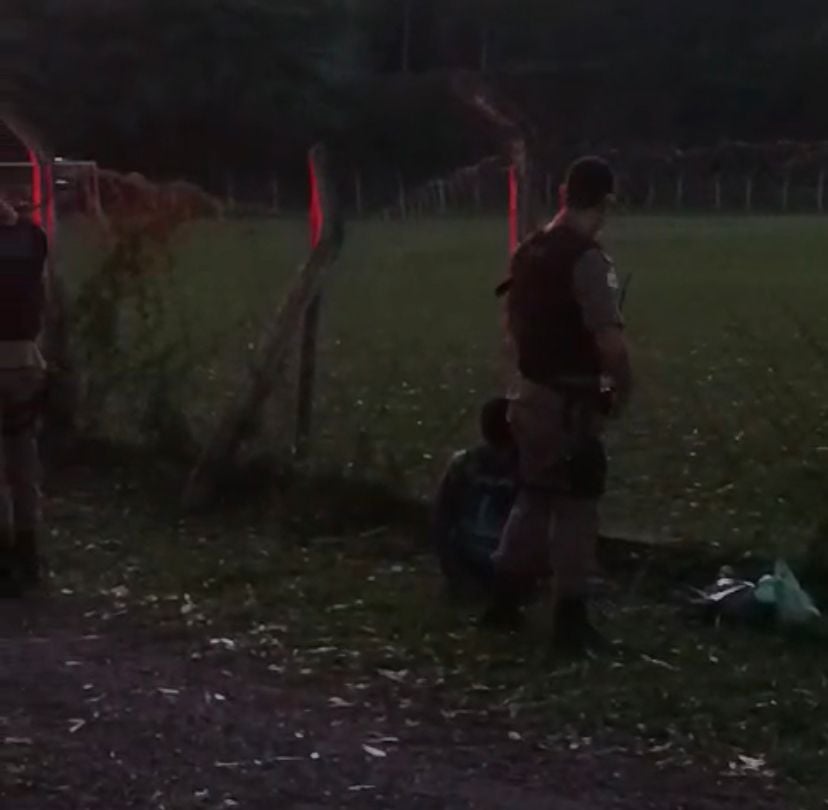 Itabira: homem assalta piloto de paraglider com facão e alega: ‘‘Achei que Jesus estava voltando’’