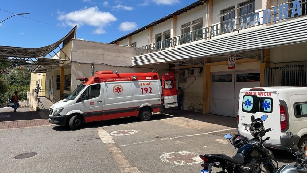 Itabira: motociclista fica ferido após colisão contra caminhonete na Ribeira de Cima
