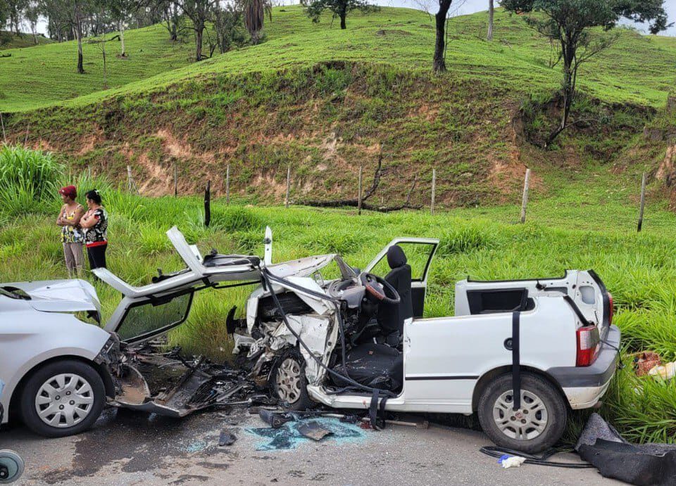 Vespasiano: acidente na MG-424 deixa dois homens feridos