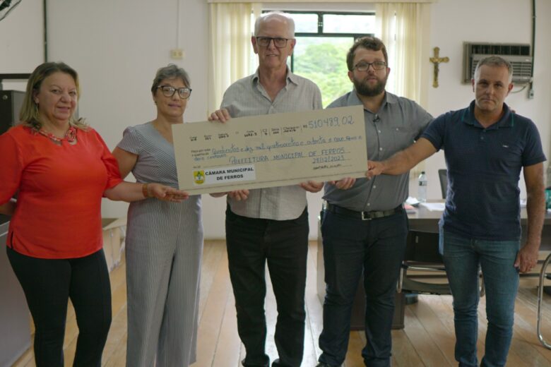 Câmara Municipal de Ferros realiza devolução histórica de mais de R$500 mil ao município
