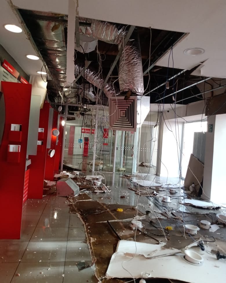 Defesa Civil de Itabira interdita agência do banco Santander