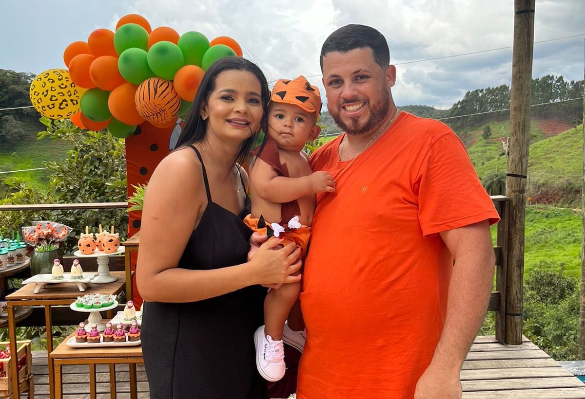 Pais itabiranos trocam presentes de aniversário do filho por doações ao Hospital Júlia Kubitschek