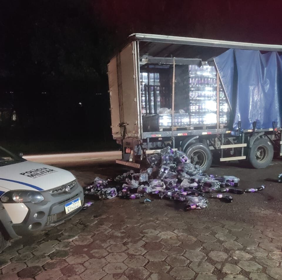 Homem é preso por tentativa de furto de refrigerante na BR-381