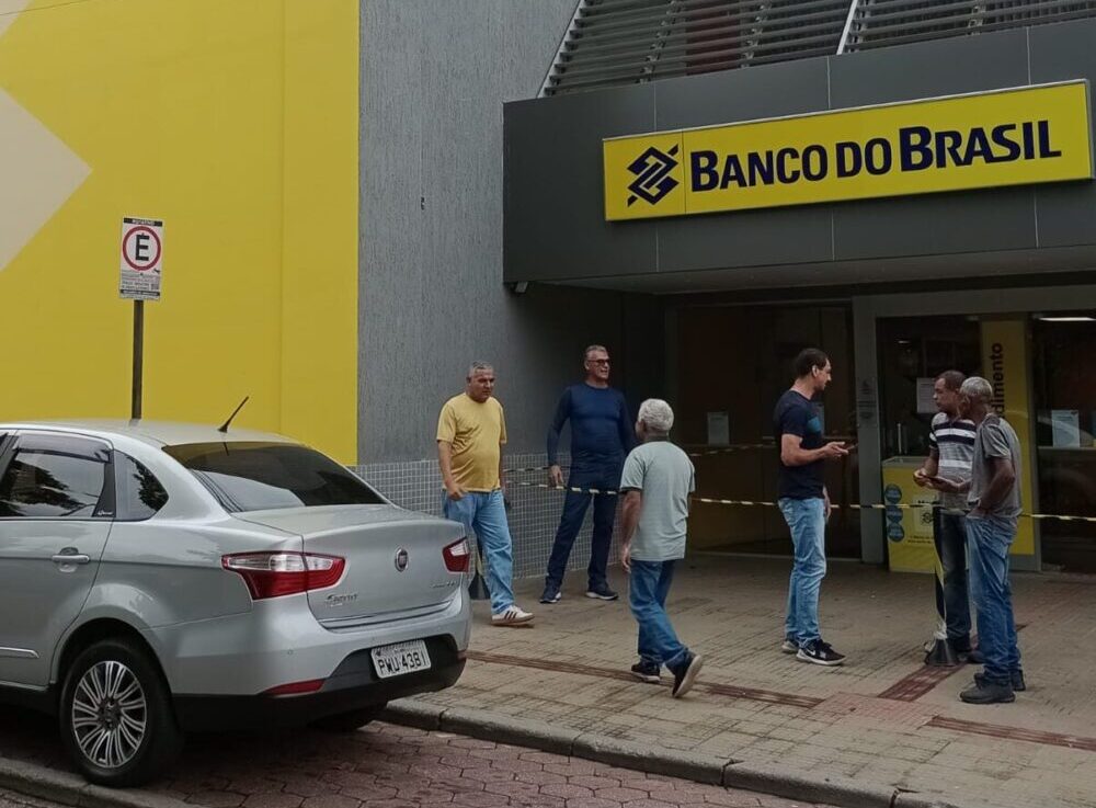 Após determinação judicial, Banco do Brasil divulga informações sobre atendimento em Itabira