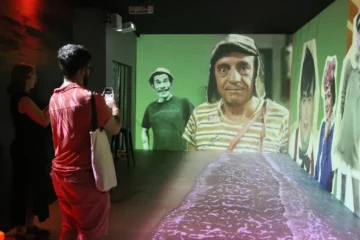 “Isso, isso, isso”: São Paulo recebe exposição sobre seriado Chaves