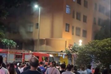 Pastelaria pega fogo no Centro de BH após fritadeira ficar ligada