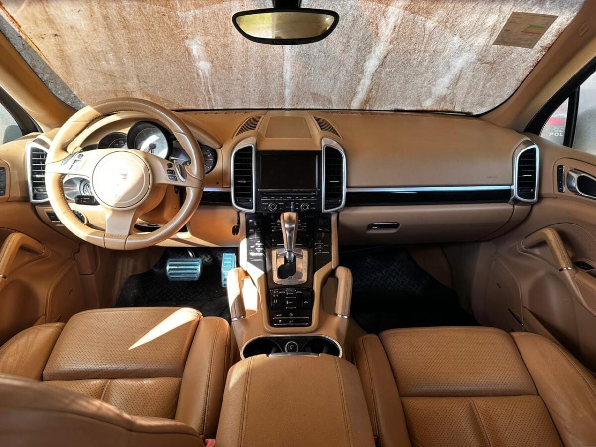 Leilão da Sejusp tem Mini Cooper, Porsche e Land Rover; saiba como participar