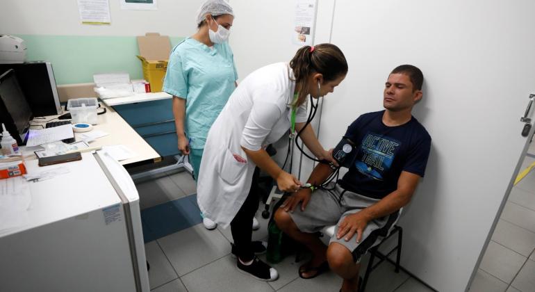 BH terá sete centros de saúde funcionando no fim de semana para atender pessoas com sintomas de dengue