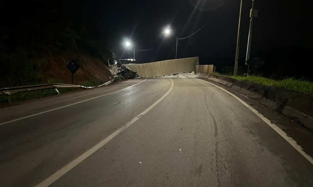 BR-381 tem dois acidentes nesta quinta-feira e vinte pessoas ficam feridas