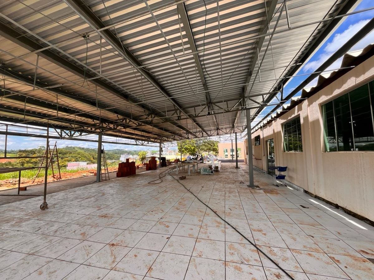 Prefeitura de São Gonçalo reforma e amplia escolas para atender demanda