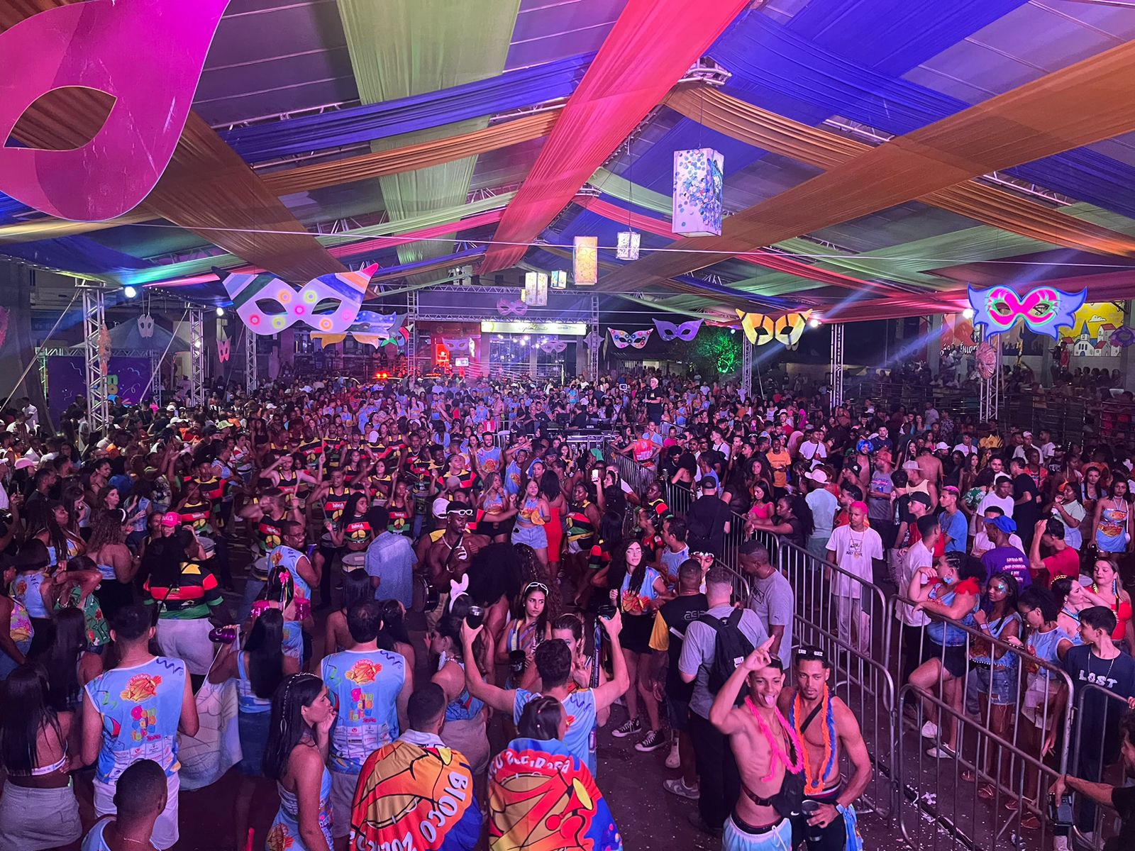Gonçalo Folia 2024 reúne grande público e muita diversão na Praça Central; confira imagens