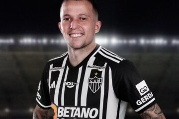 Atlético-MG confirma retorno do atacante Bernard no meio do ano