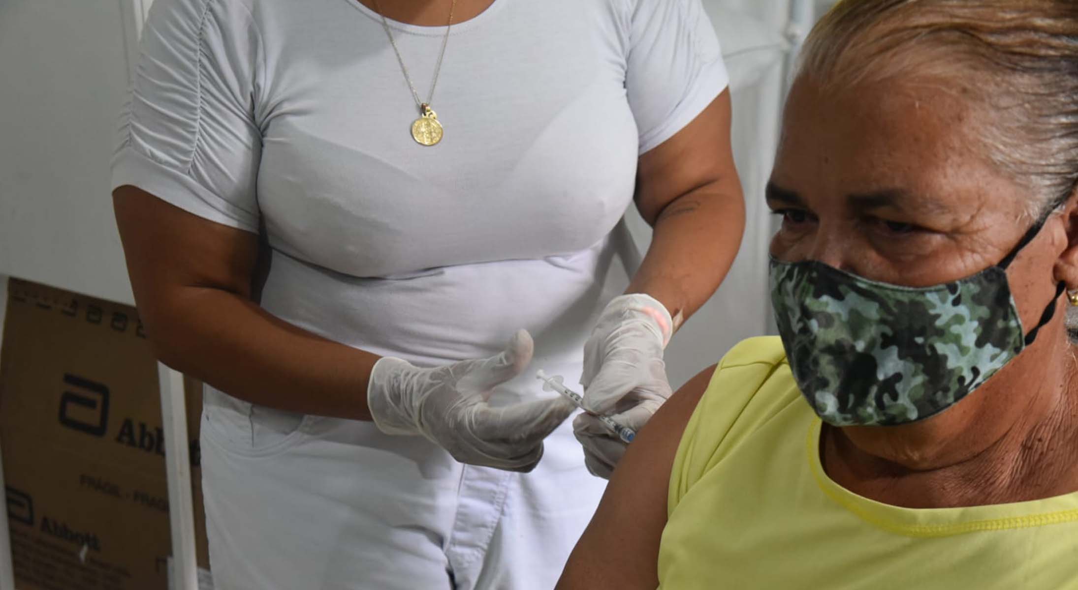 Prefeitura de Mariana administra mais de 400 doses de reforço no Dia D contra a Covid-19