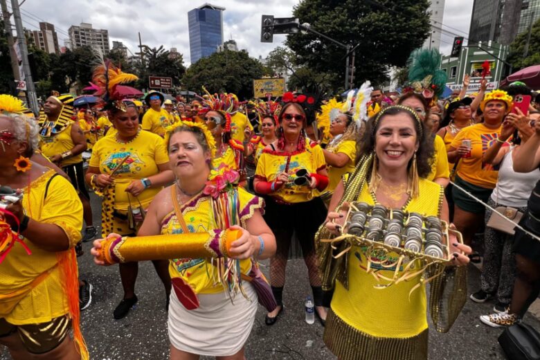 Confira a galeria de fotos do bloco Beiço do Wando, em Belo Horizonte