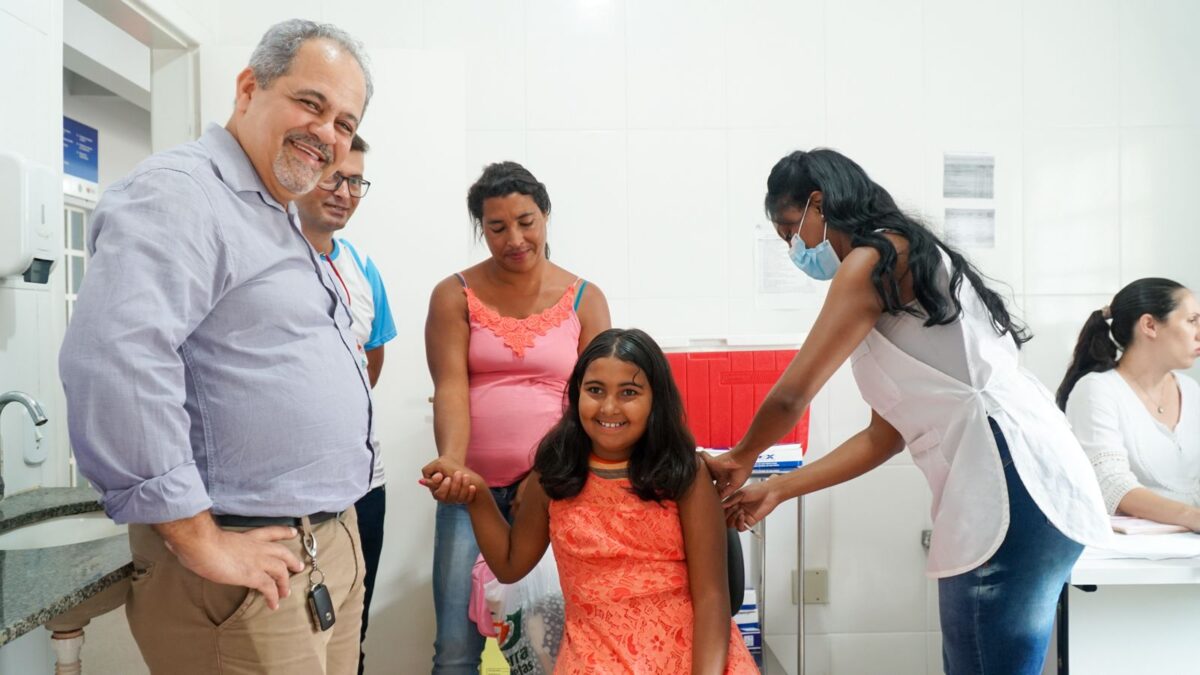Santa Maria de Itabira inicia vacinação de crianças contra a Dengue 