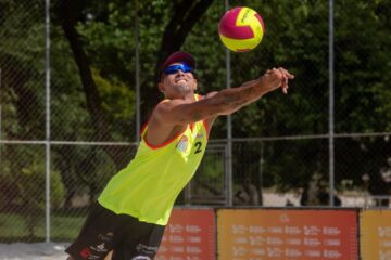 Jogador é alvo de ataques homofóbicos em etapa do Circuito Brasileiro de Vôlei de Praia
