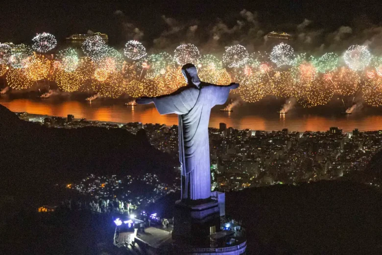Moradores e turistas dão Nota 10 para turismo no Rio de Janeiro