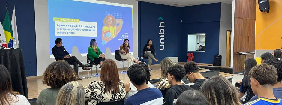 Governo de Minas investe em novas ações de preparação dos estudantes para o Enem