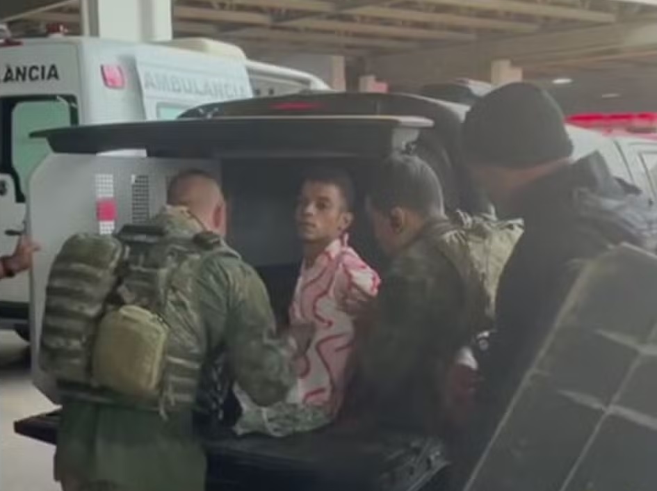 Após quase três horas de sequestro, criminoso se entrega e libera reféns em rodoviária no Rio de Janeiro