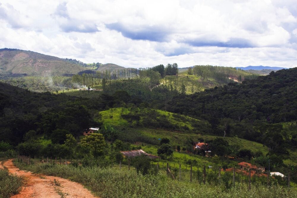 Anglo American convoca moradores de Gondó para negociação, mas 76 famílias continuam fora do Plano de Reassentamento