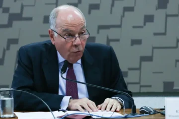 Na Cisjordânia, Mauro Vieira diz que Brasil atuará para a entrada da Palestina na ONU