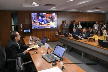 Comissão aprova multa em dobro para condenado por corrupção