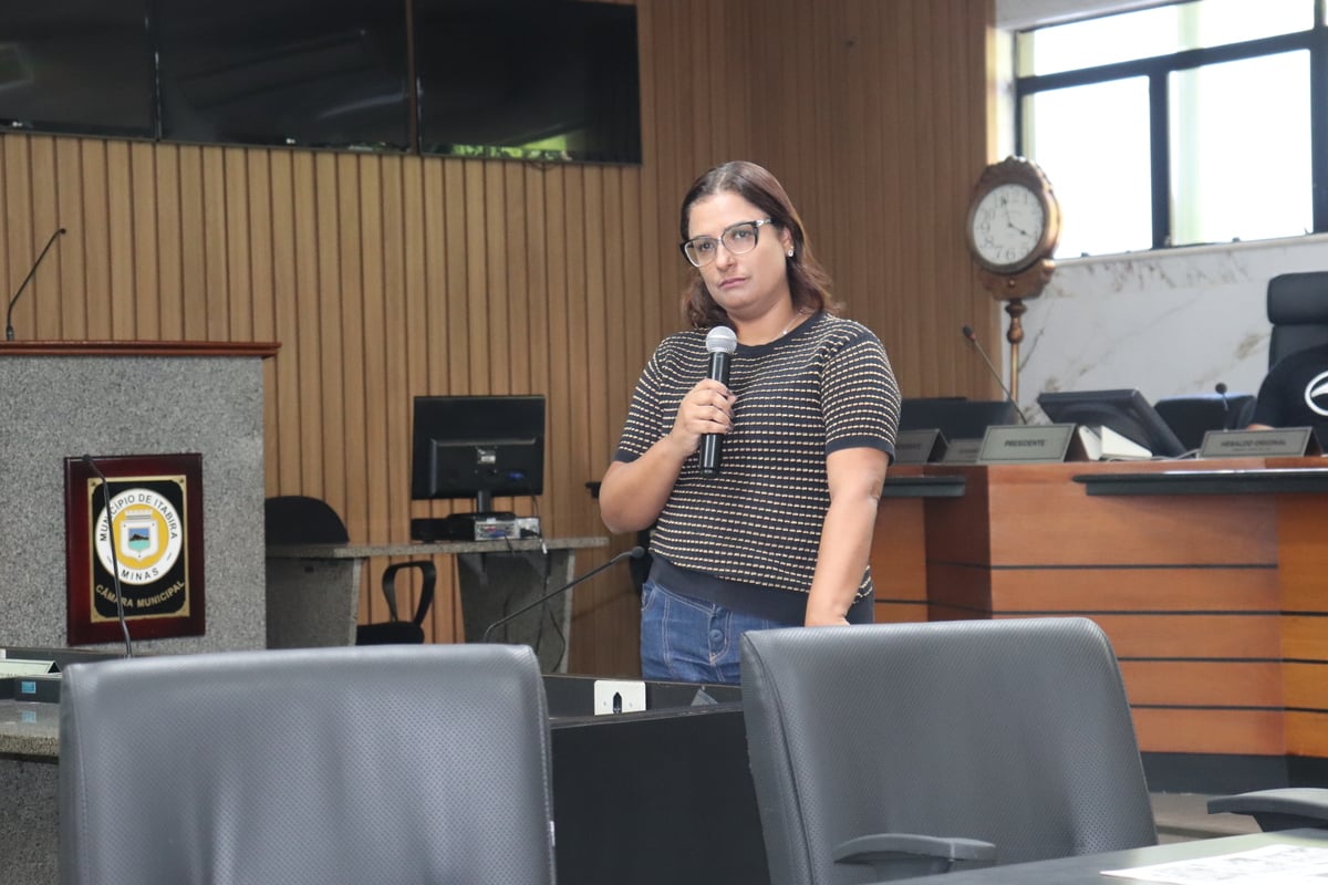 Líder da Assistência Social, Nélia Cunha ganha elogios até da oposição