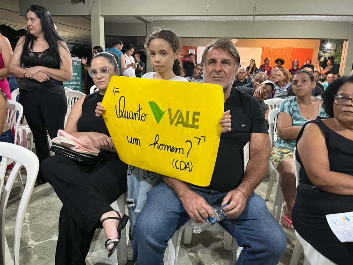 Vale irá remover mais 17 famílias para construção de novo “mega-muro” em Itabira; moradores ficam revoltados e com dúvidas