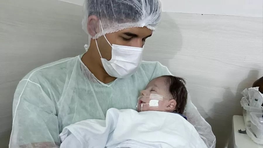 Filho de Zé Vaqueiro sofre parada cardíaca e volta à UTI um dia após alta; entenda o caso