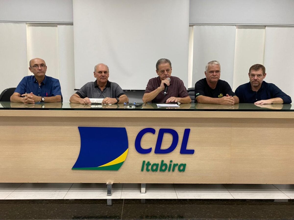 Ronaldo Magalhães desiste de concorrer nas eleições e anuncia apoio à pré-candidatura de Neidson Freitas para prefeito de Itabira