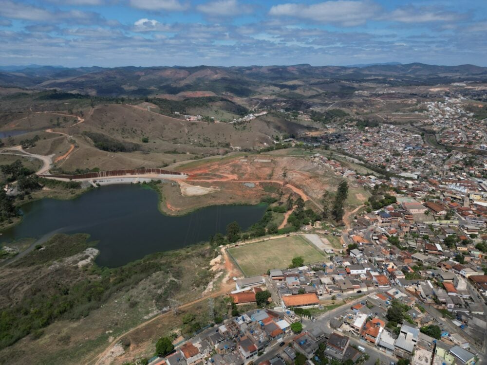 Justiça suspende julgamento e marca audiência de conciliação sobre o Sistema Pontal em Itabira 