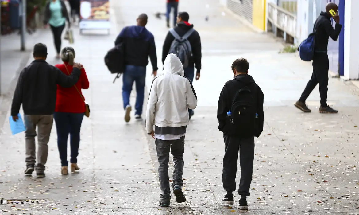 Previsão do tempo: temperatura tem leve aumento nesta segunda-feira