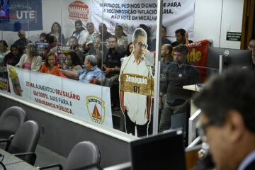 Reajuste salarial de 4,62% para servidores de Minas será votado pela Assembleia nesta quinta-feira