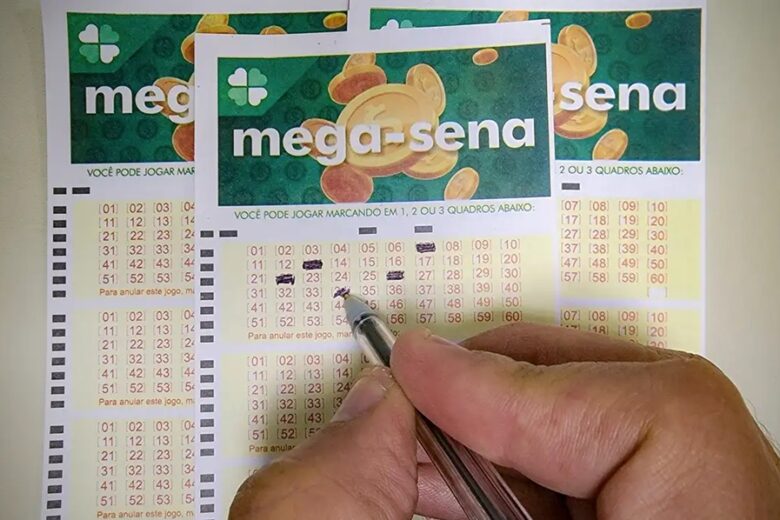 Mega-Sena acumula e prêmio vai a R$ 93 milhões; dez apostas de Minas Gerais acertam a quina