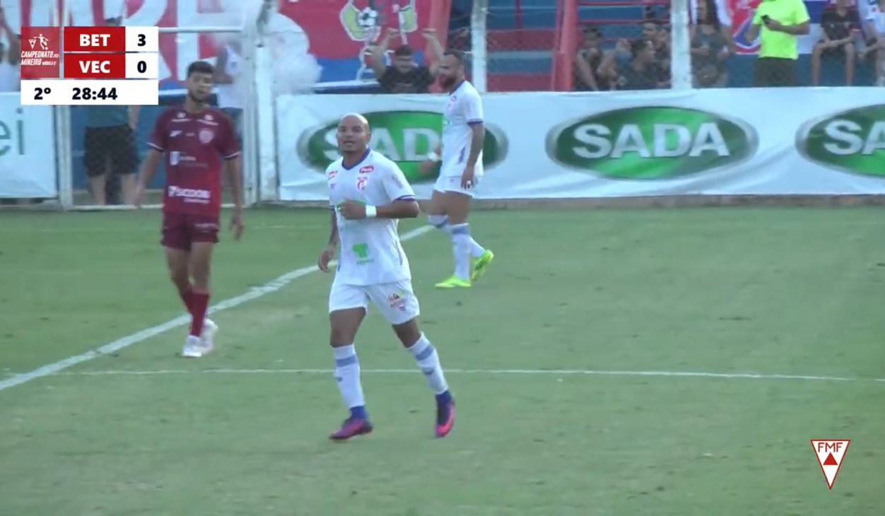 Em tarde inspirada do irmão de Diego Tardelli, Valério joga mal e sofre 3×1 para o Betim