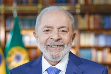 Após desejar morte de Lula durante Comissão de Segurança, deputado pede desculpas em plenário
